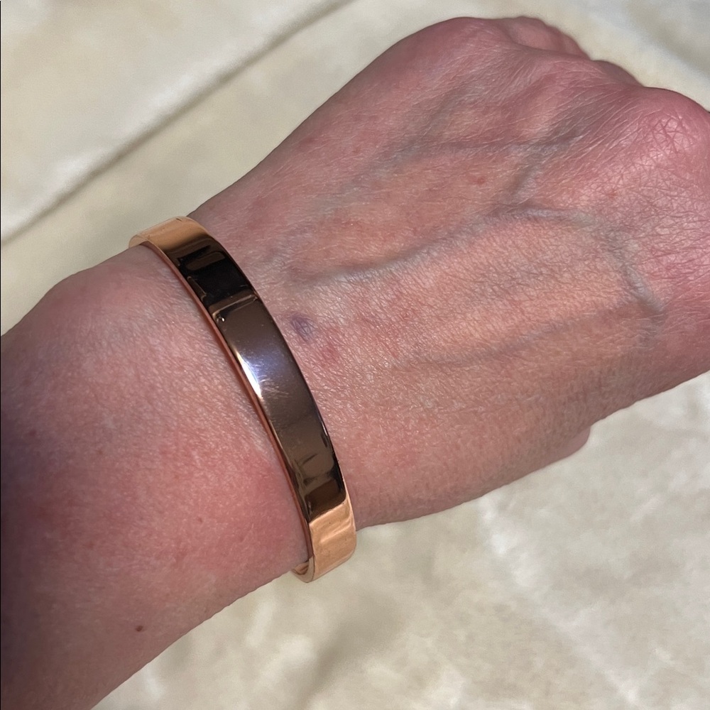 NWOT 🧲 BUNDLE OF 2 MAGNETIC COPPER ADJUSTABLE TOXIN CUFF BRACELETS Unisex - Picture 2 of 5